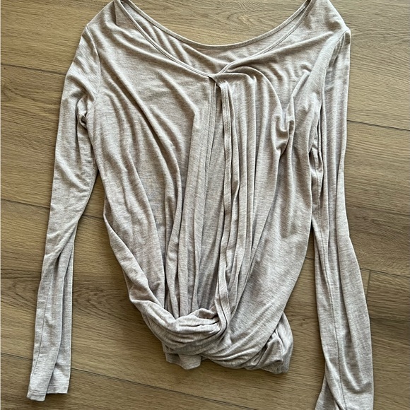 Express Neutral Long Sleeved Open Back Blouse (S) - Picture 3 of 5